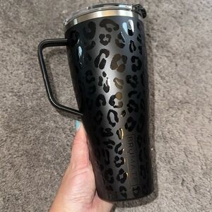 BrüMate Toddy XL black leopard print